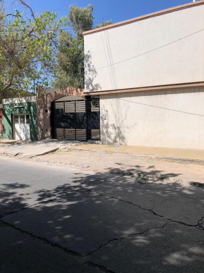 Excelente Duplex En Consorcio Privado C/ Cochera Сан Хуан Екстериор снимка