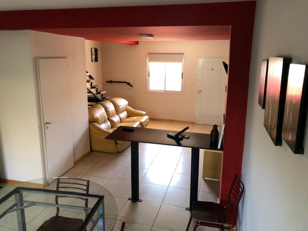 Excelente Duplex En Consorcio Privado C/ Cochera Сан Хуан Екстериор снимка