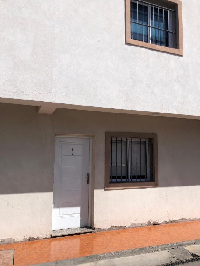 Excelente Duplex En Consorcio Privado C/ Cochera Сан Хуан Екстериор снимка