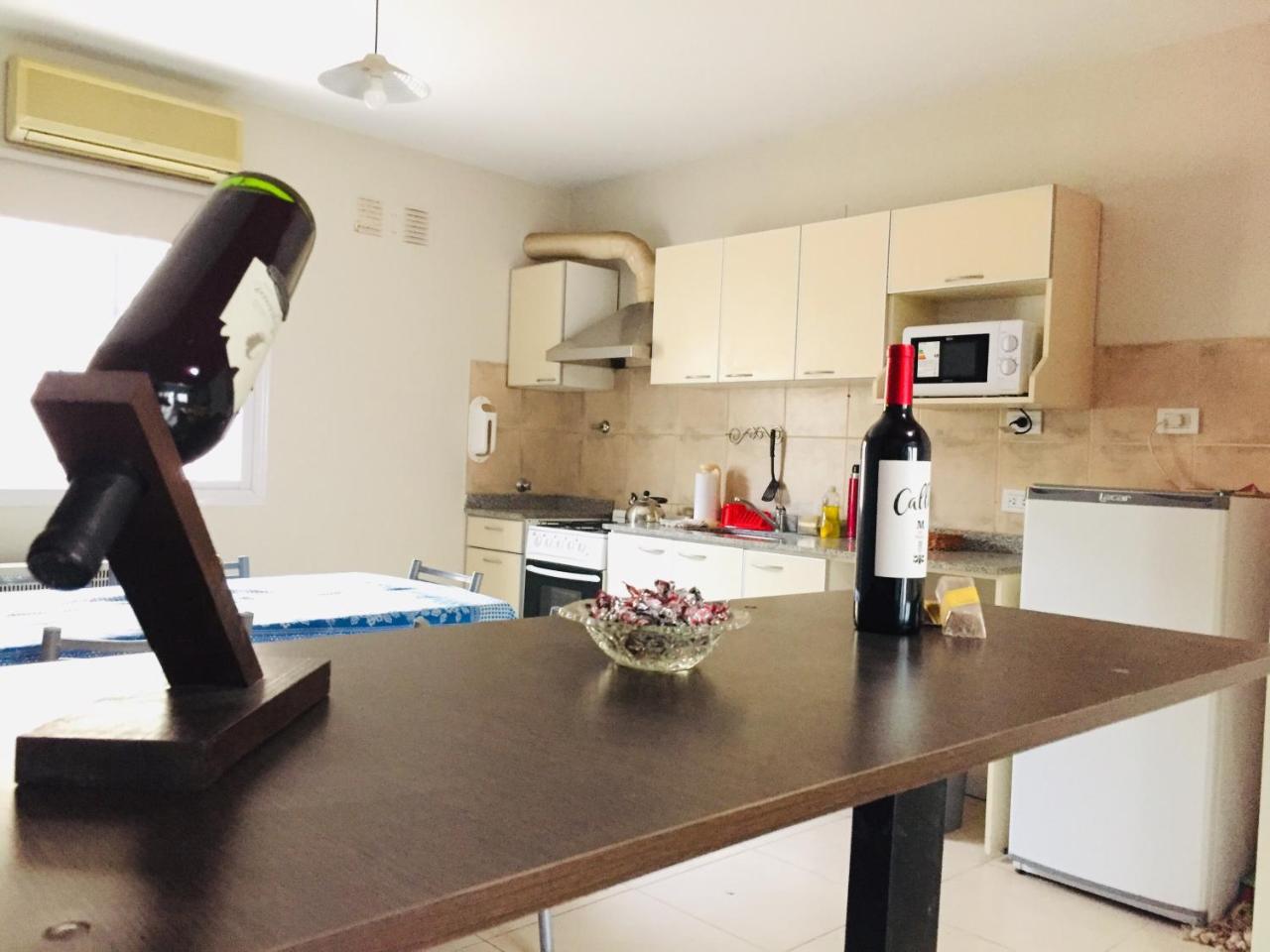 Excelente Duplex En Consorcio Privado C/ Cochera Сан Хуан Екстериор снимка