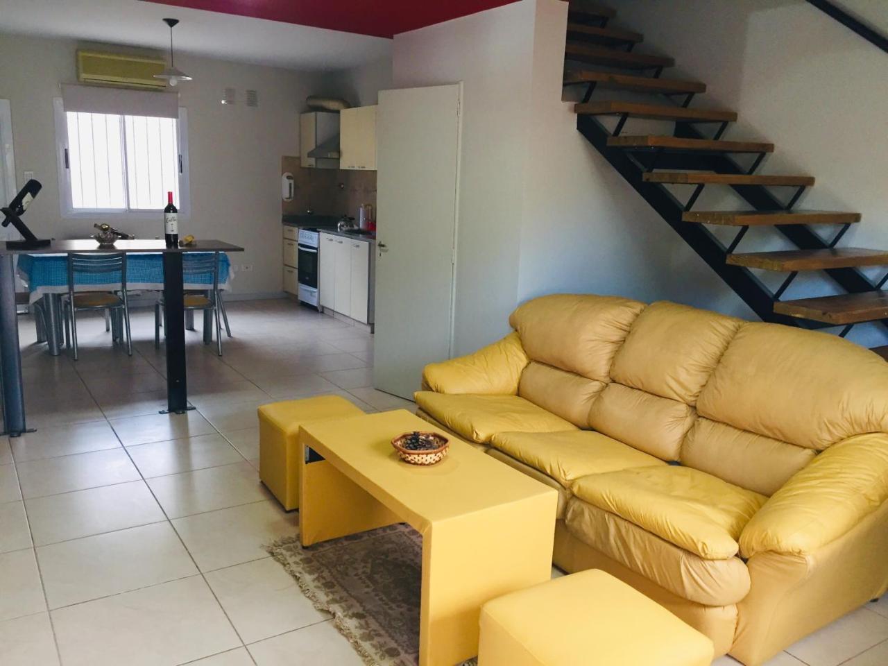 Excelente Duplex En Consorcio Privado C/ Cochera Сан Хуан Екстериор снимка