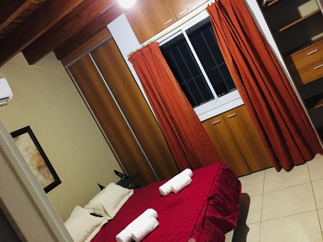Excelente Duplex En Consorcio Privado C/ Cochera Сан Хуан Екстериор снимка